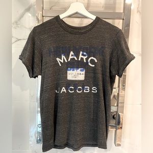“Vintage” (circa 2006) Marc Jacobs T Shirt, size women’s M
